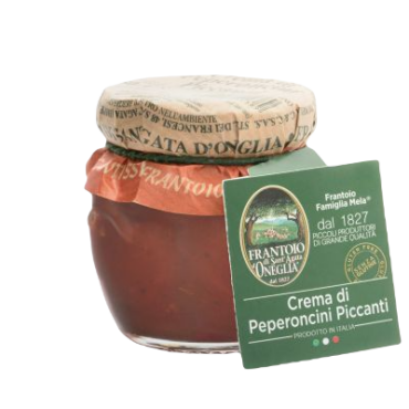 italiaanse antipasti - pikante pepercreme - crema peperoncino piccanti